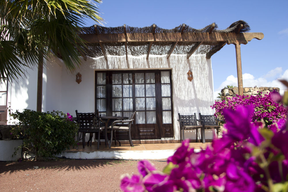 Jardines Del Sol Aparthotel Playa Blanca  Exterior photo